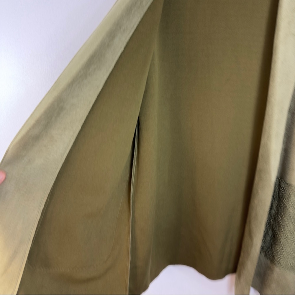 Solltaaire small green 19 p2p 28-1/2 length. Blazer jacket beautiful preowned - Picture 6 of 9